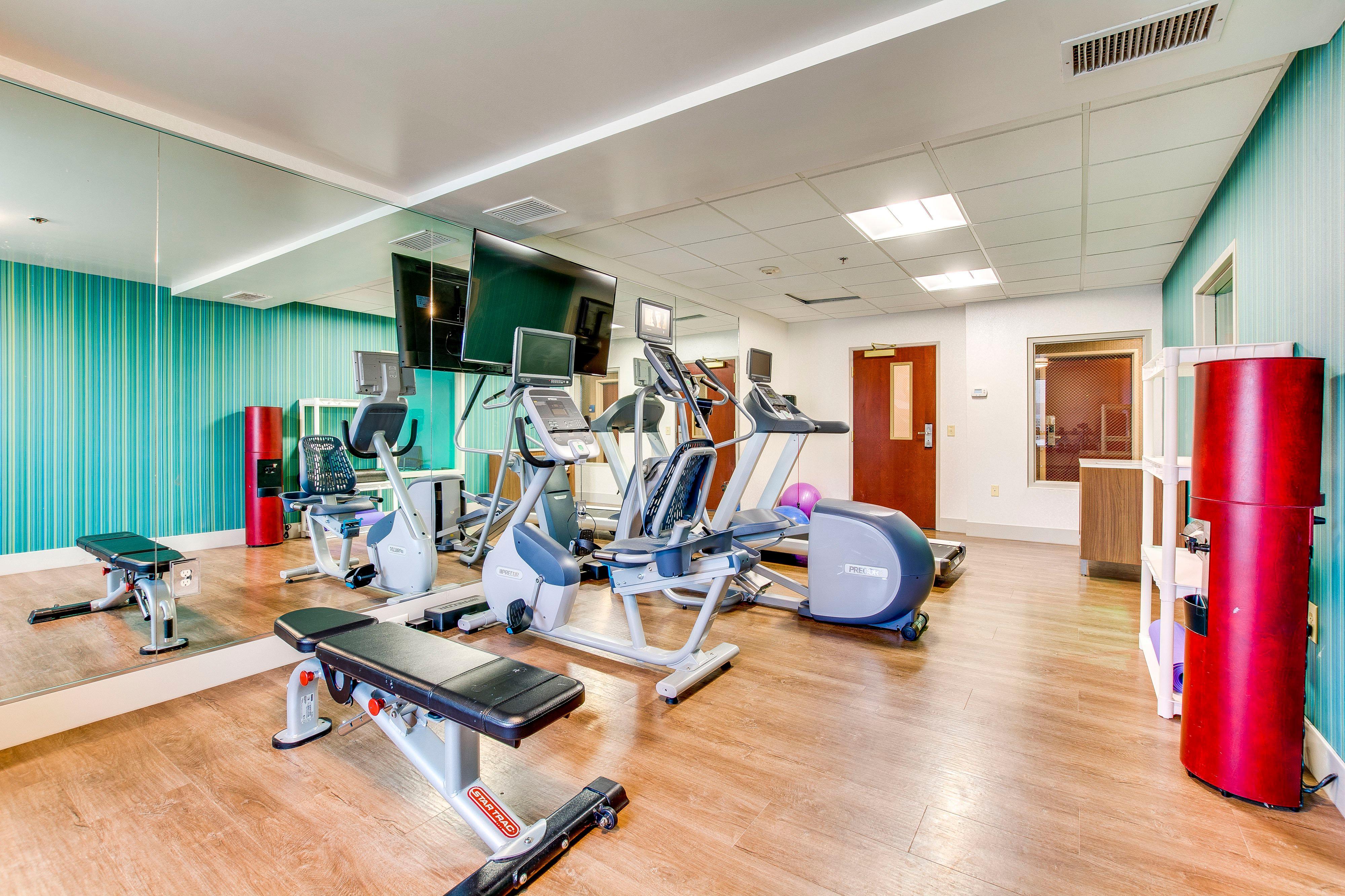 Holiday Inn Express Vincennes Ngoại thất bức ảnh