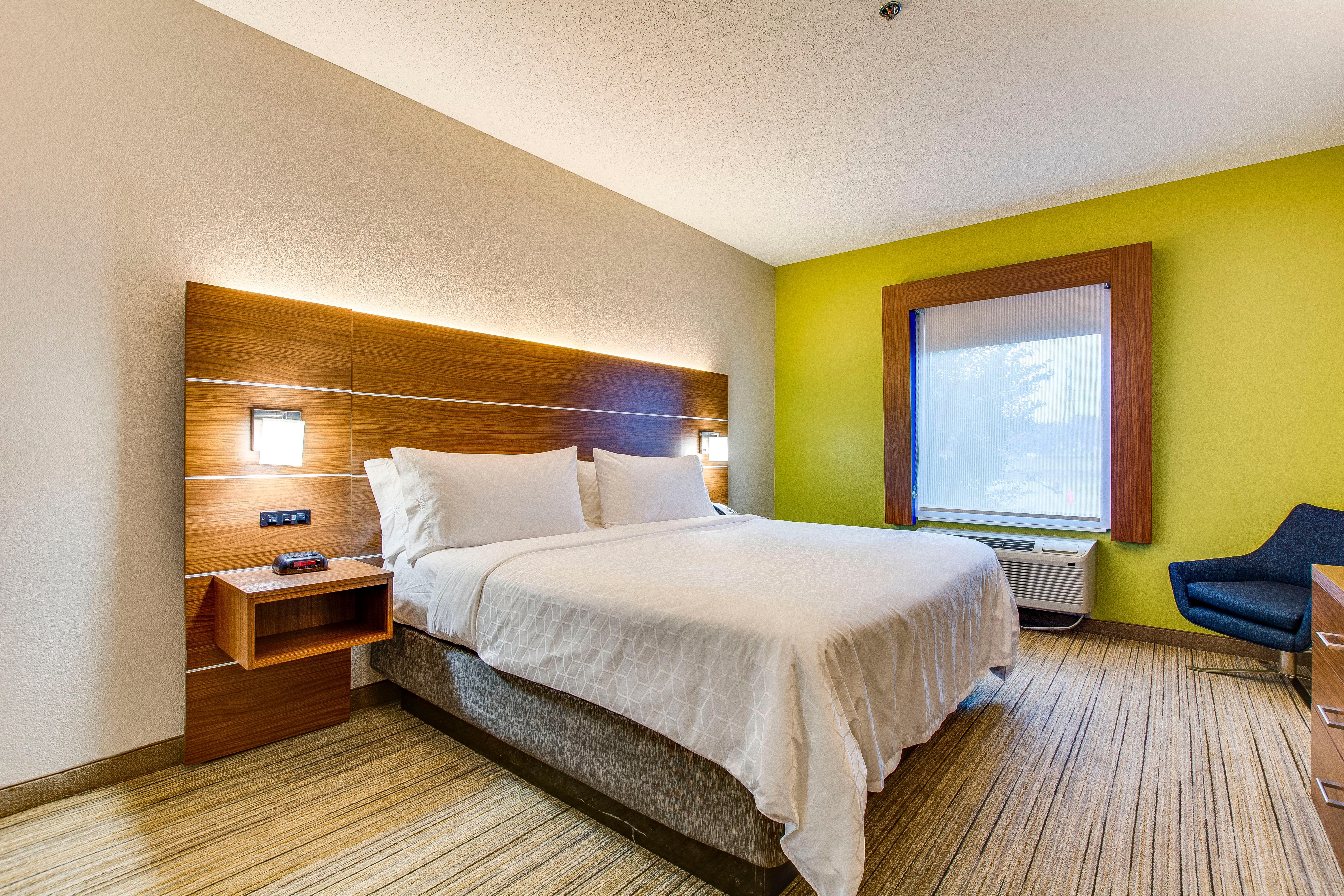 Holiday Inn Express Vincennes Ngoại thất bức ảnh